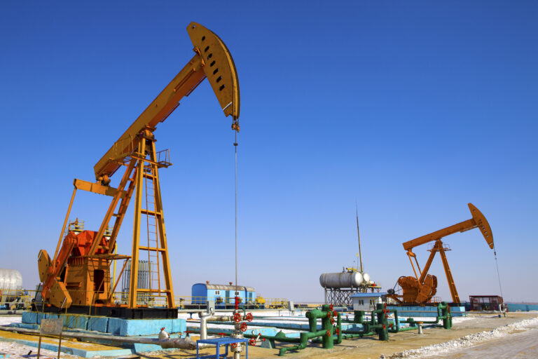 oil equipment thinkstock 186549019 hi 768x512